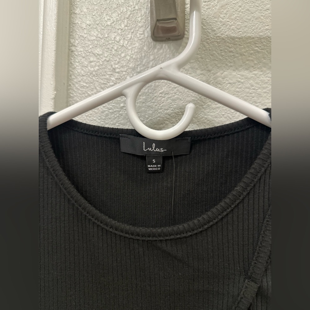 Lulu's Ribbed Black Tank Top - Picture 3 of 6